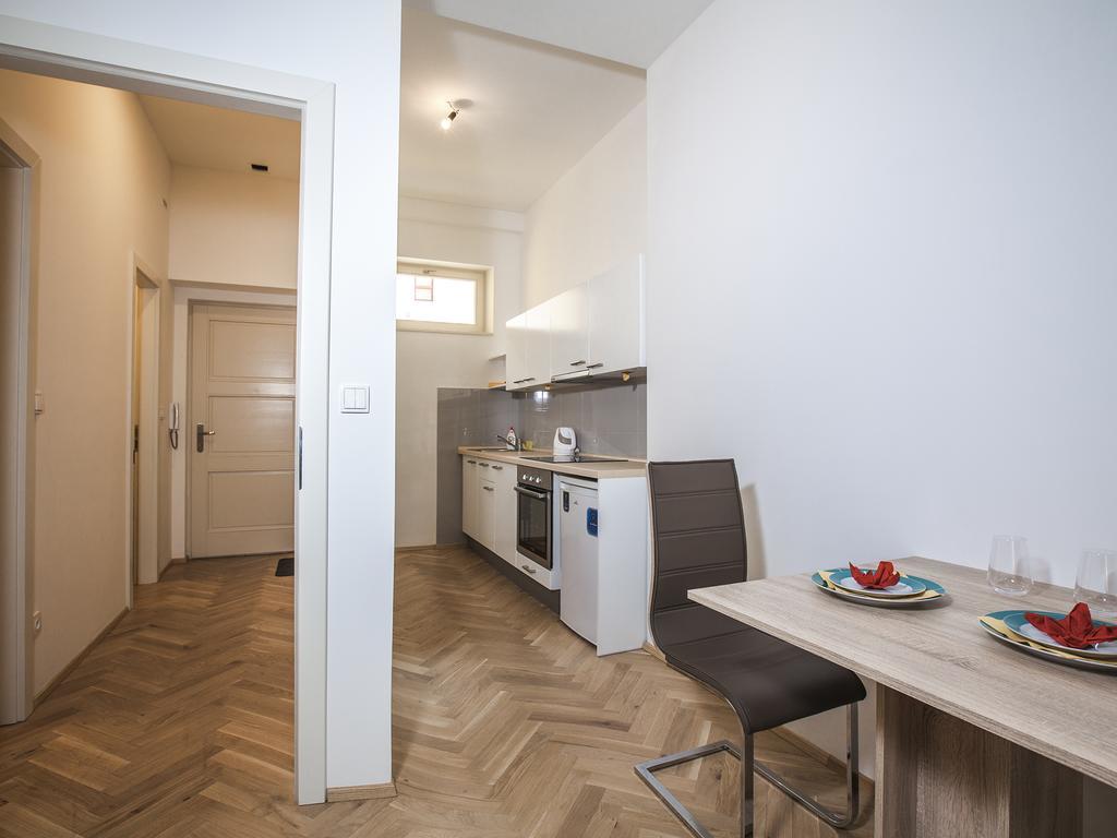 פראג Beautiful Central Apartment Thamova מראה חיצוני תמונה