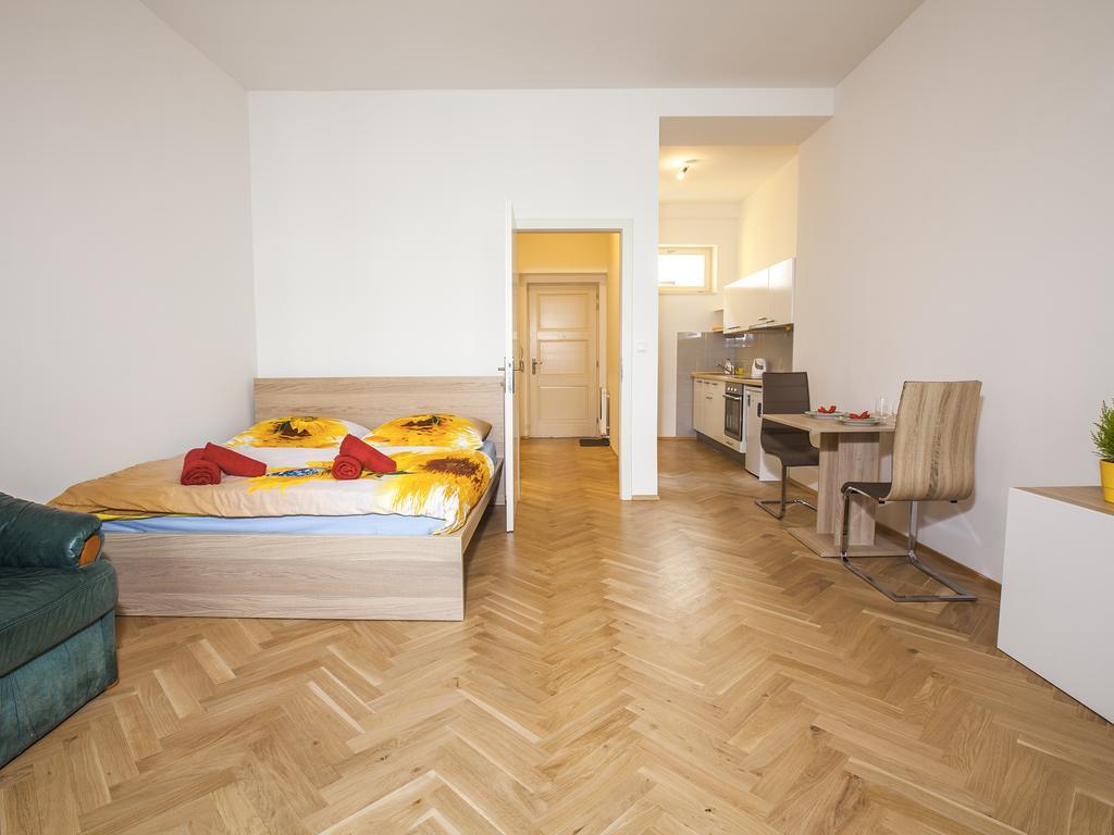 פראג Beautiful Central Apartment Thamova מראה חיצוני תמונה